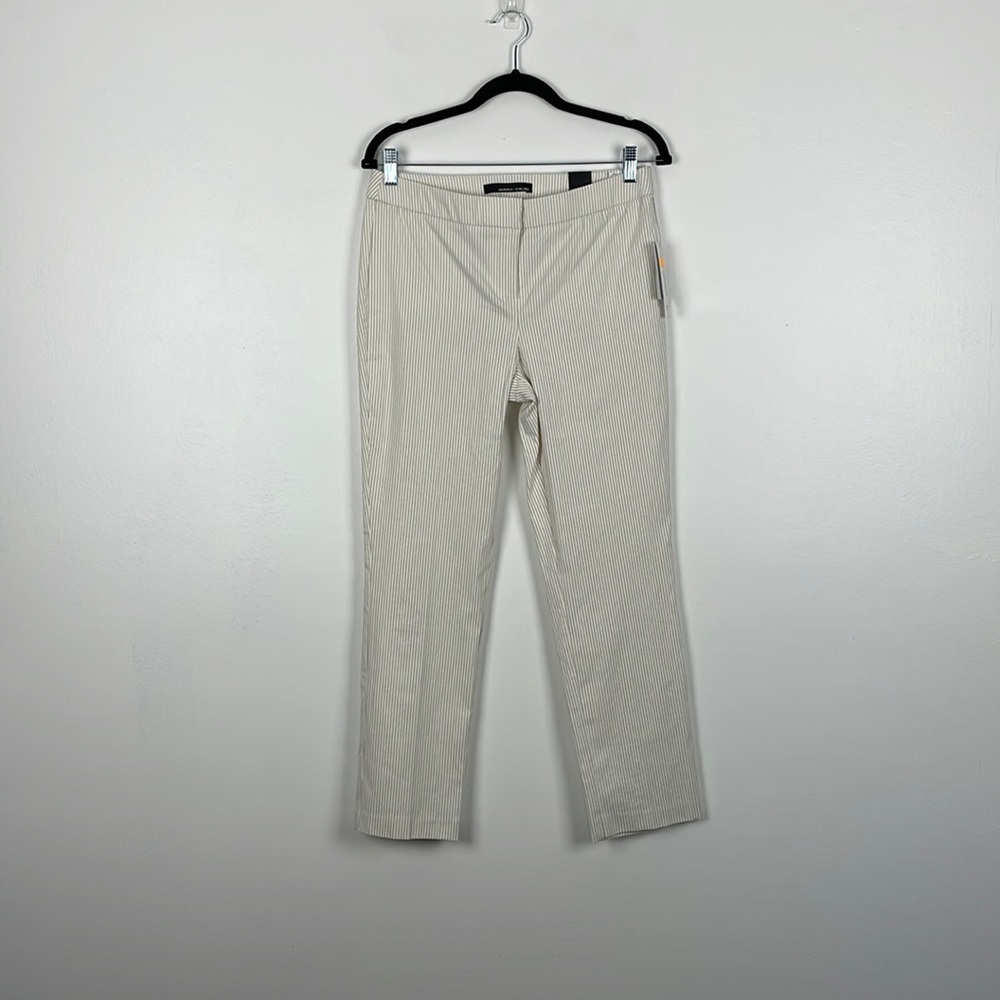 Amanda & Chelsea Comfort waist stretch pinstriped khaki modern fit pants Size 8